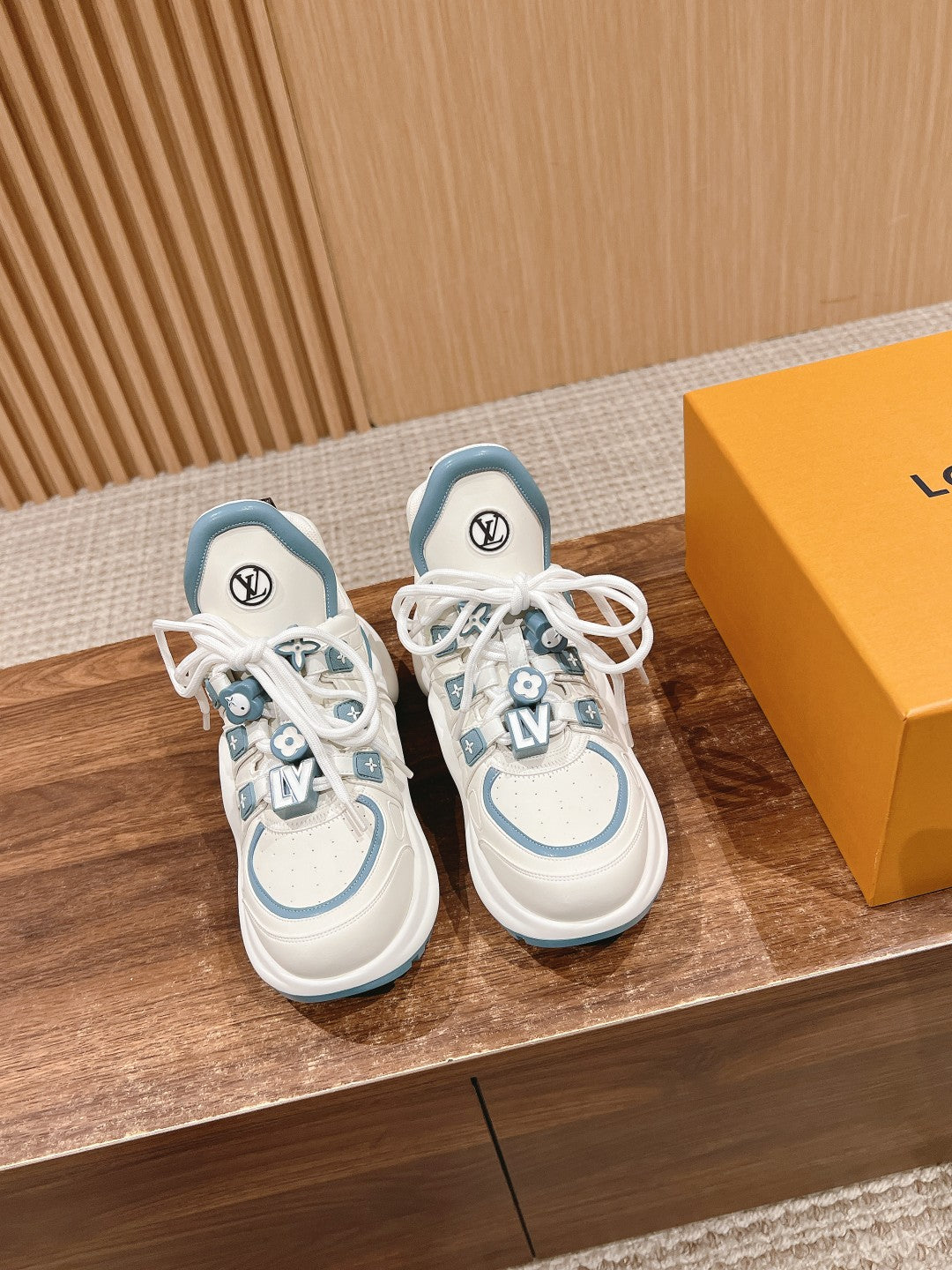 LV ARCHLIGHT SNEAKER IN WHITE MIX SKY BLUE EMBOSSED CALFSKIN - 35