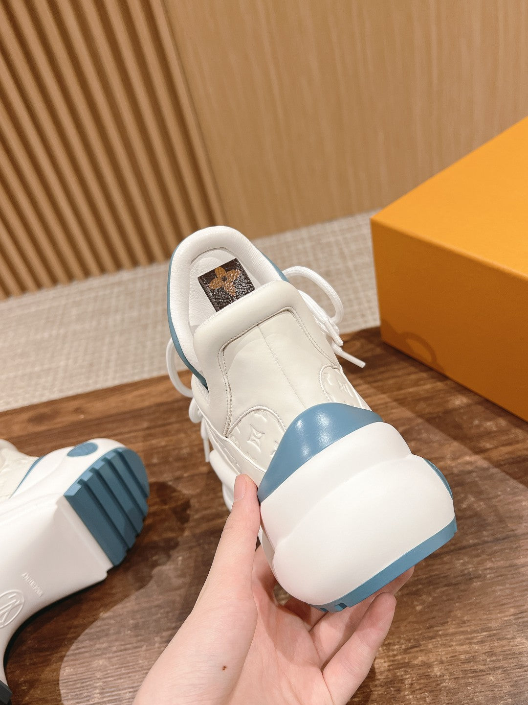 LV ARCHLIGHT SNEAKER IN WHITE MIX SKY BLUE EMBOSSED CALFSKIN - 35