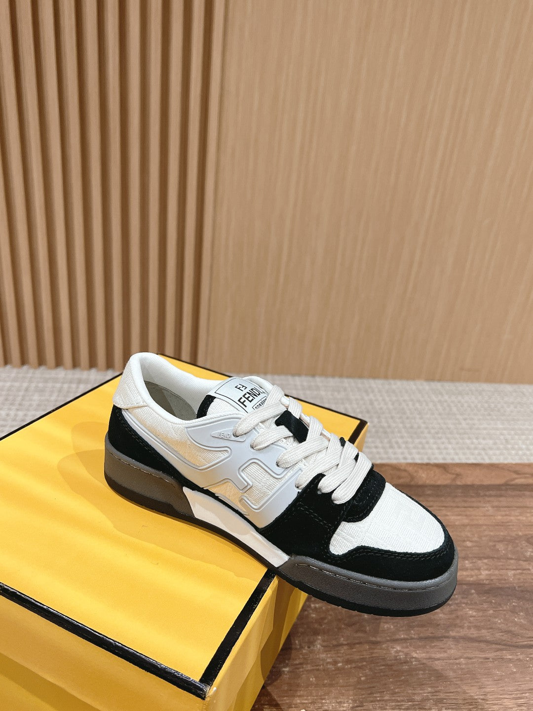 FENDI MATCH TRAINER IN BLACK MIX WHITE CALFSKIN AND HIGH-DENSIITY FABRIC - 35