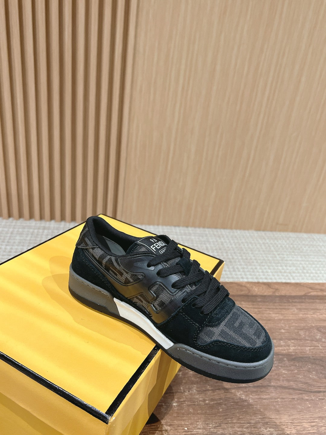 FENDI MATCH TRAINER IN BLACK CALFSKIN AND HIGH-DENSIITY FABRIC - 35