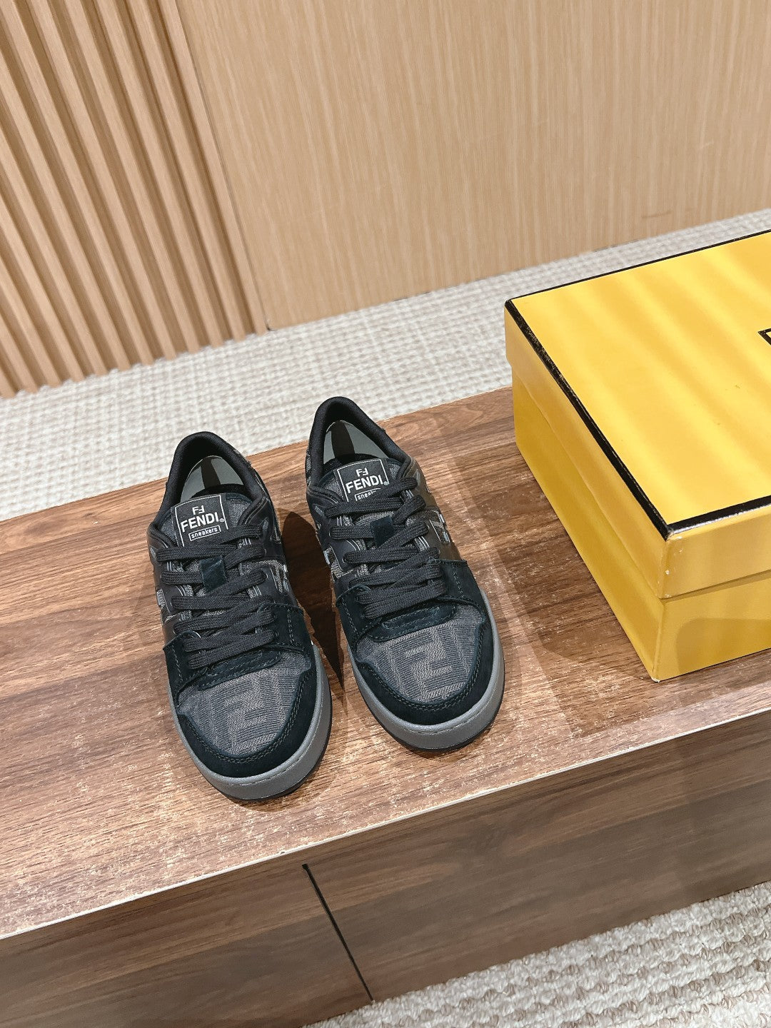FENDI MATCH TRAINER IN BLACK CALFSKIN AND HIGH-DENSIITY FABRIC - 35