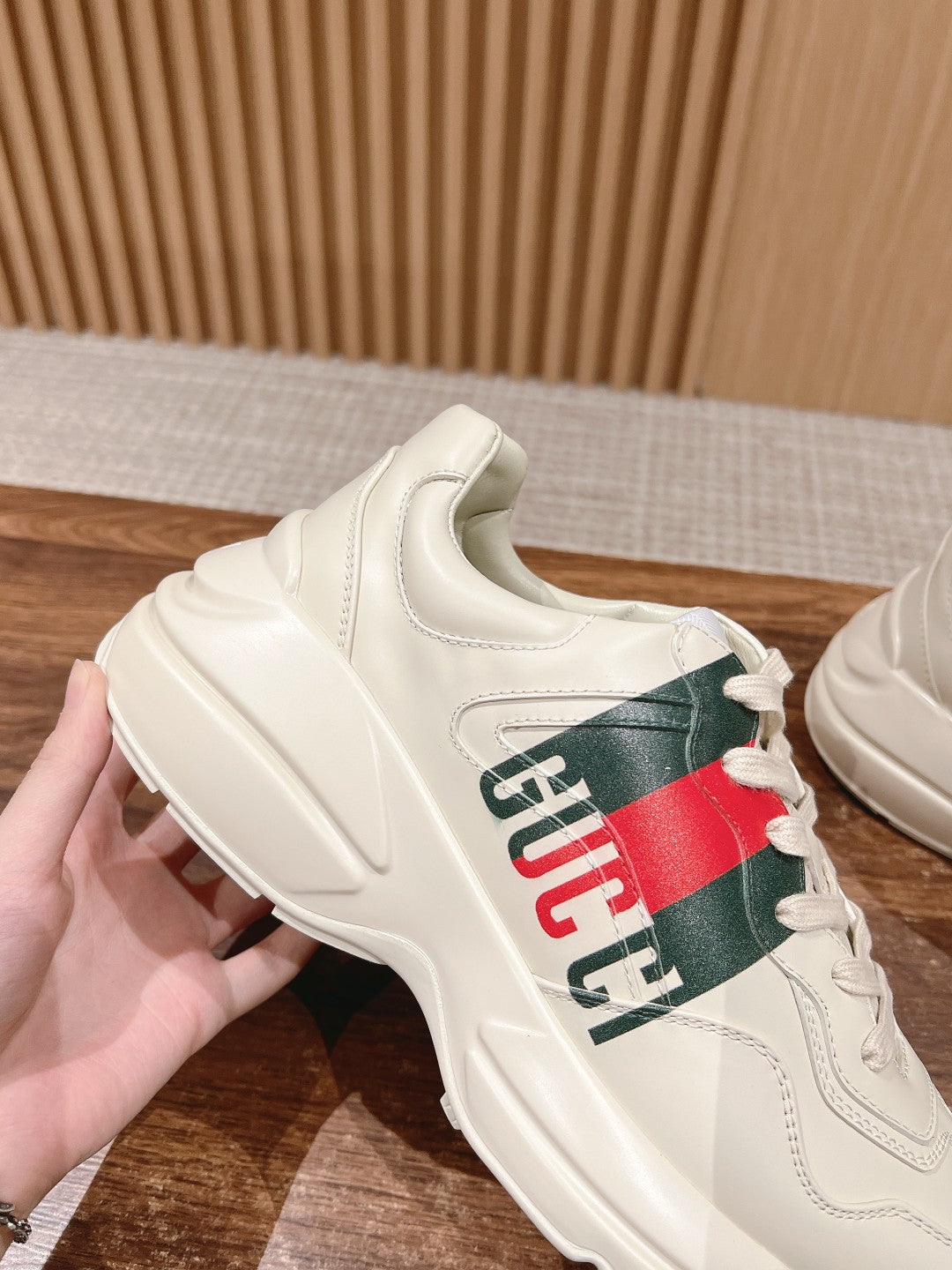 GG RHYTON TRAINER WHITE CALFSKIN WITH WEB LOGO - 35