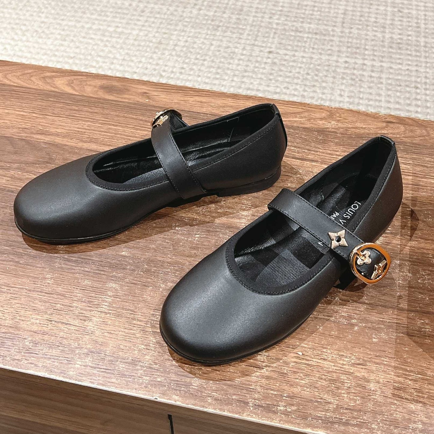 MARY JANE FLAT IN BLACK CALFSKIN 168943 - 35