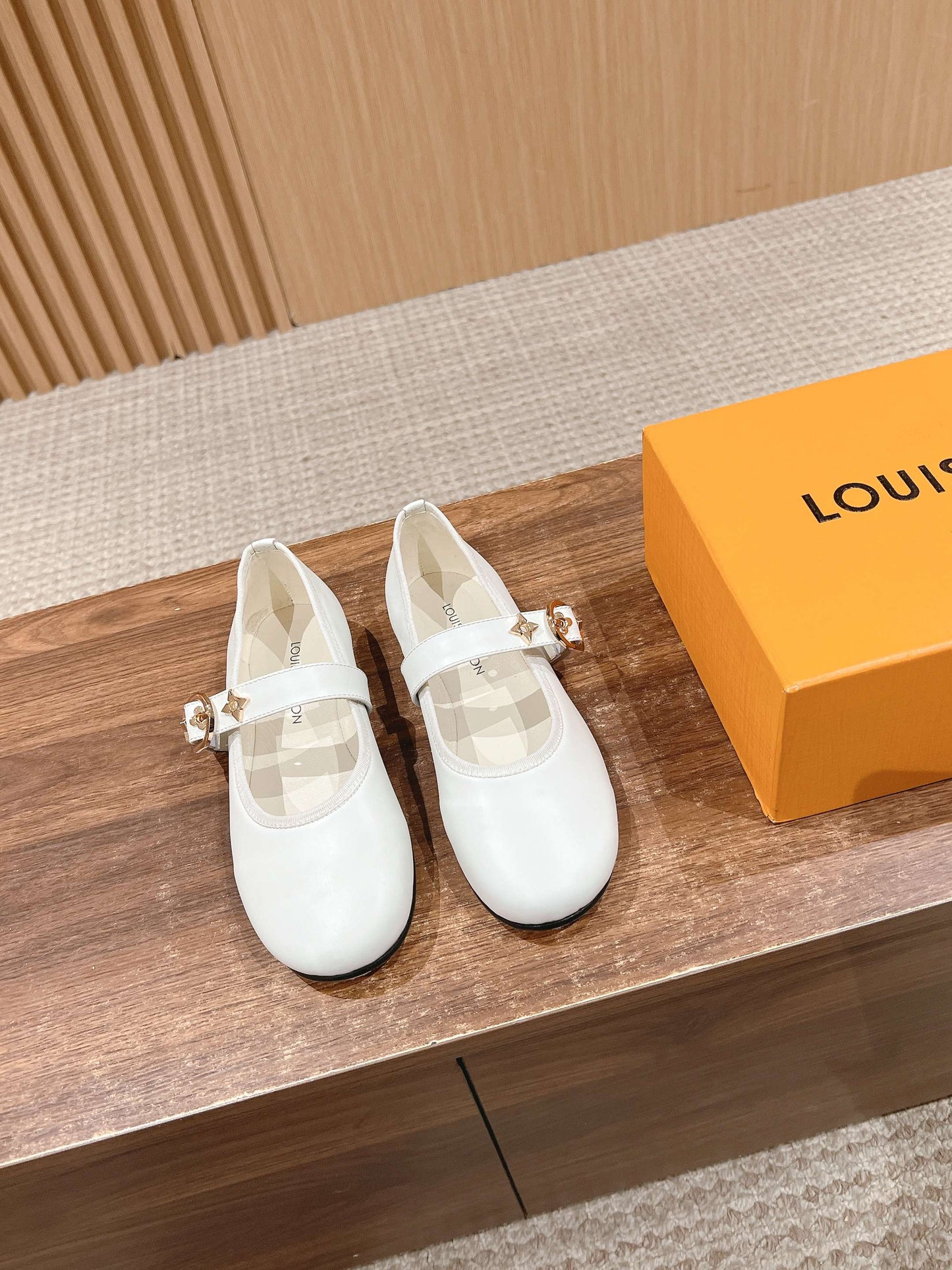 MARY JANE FLAT IN WHITE CALFSKIN - 35