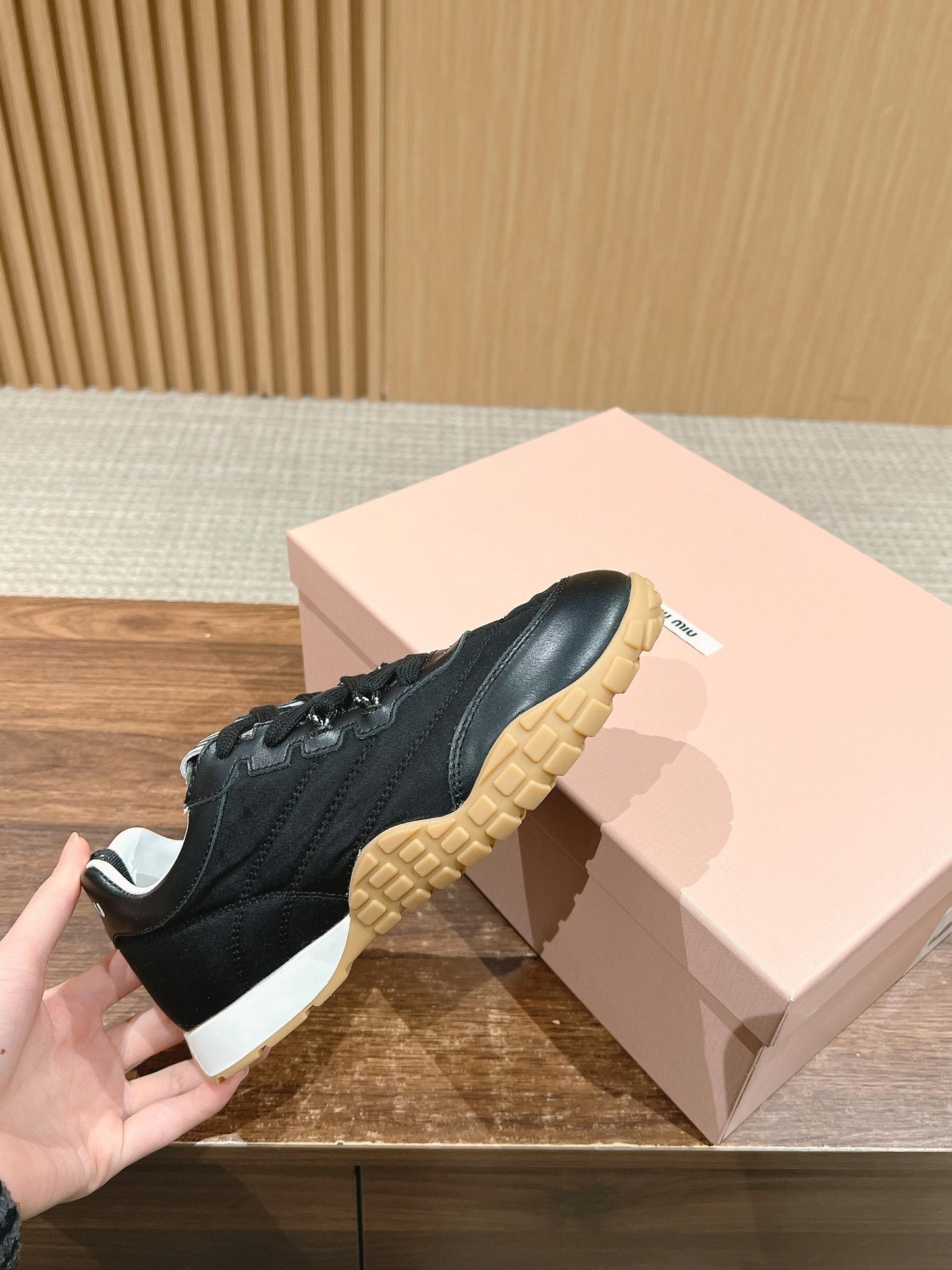 RUNNING SNEAKERS IN BLACK LAMBSKIN AND FABRIC ANTI-SLIP RUBBER SOLE - 35
