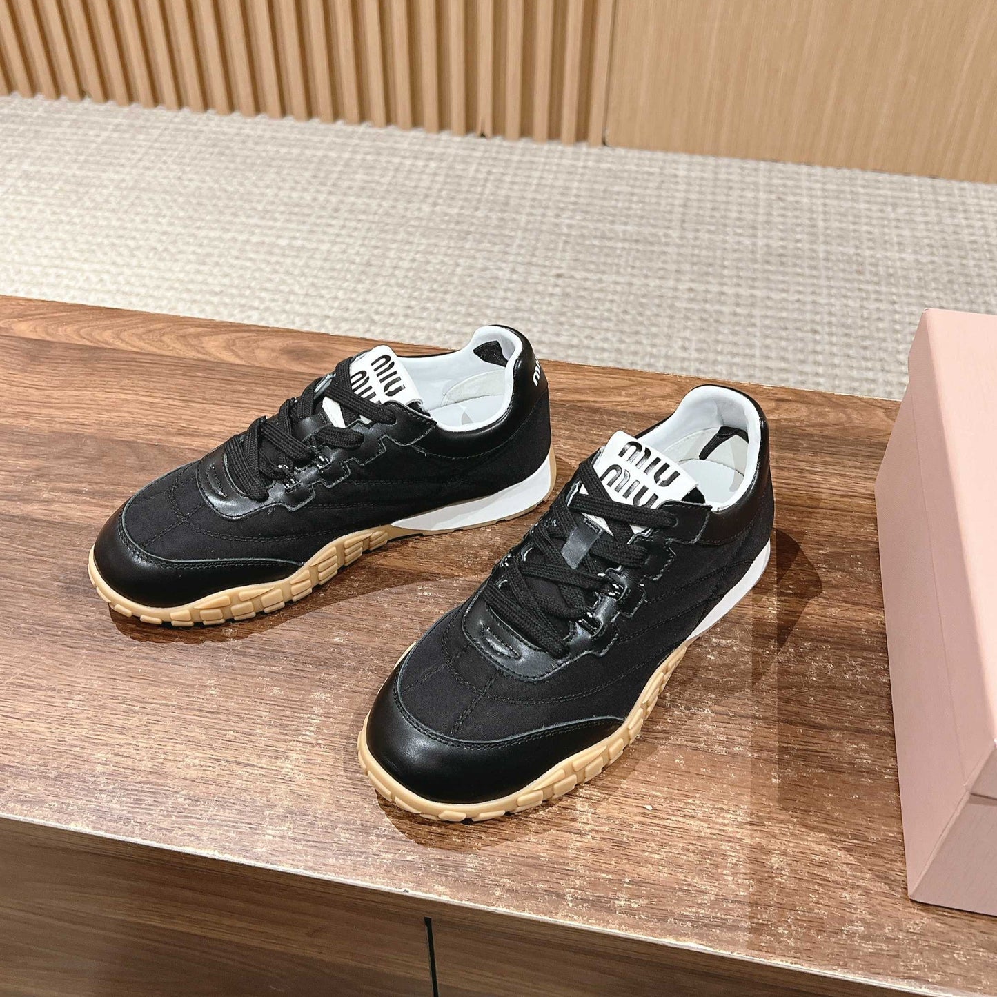 RUNNING SNEAKERS IN BLACK LAMBSKIN AND FABRIC ANTI-SLIP RUBBER SOLE - 35