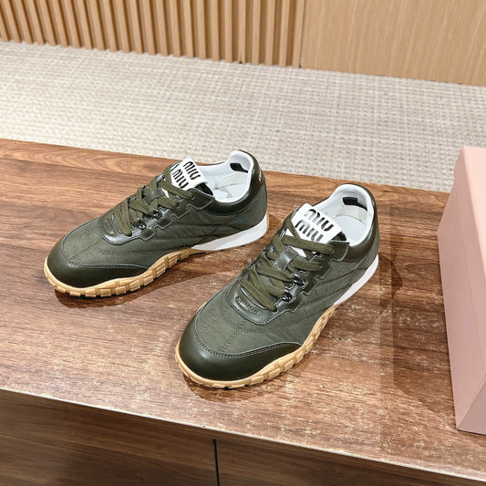 RUNNING SNEAKERS IN ARMY GREEN LAMBSKIN AND FABRIC ANTI-SLIP RUBBER SOLE - 35