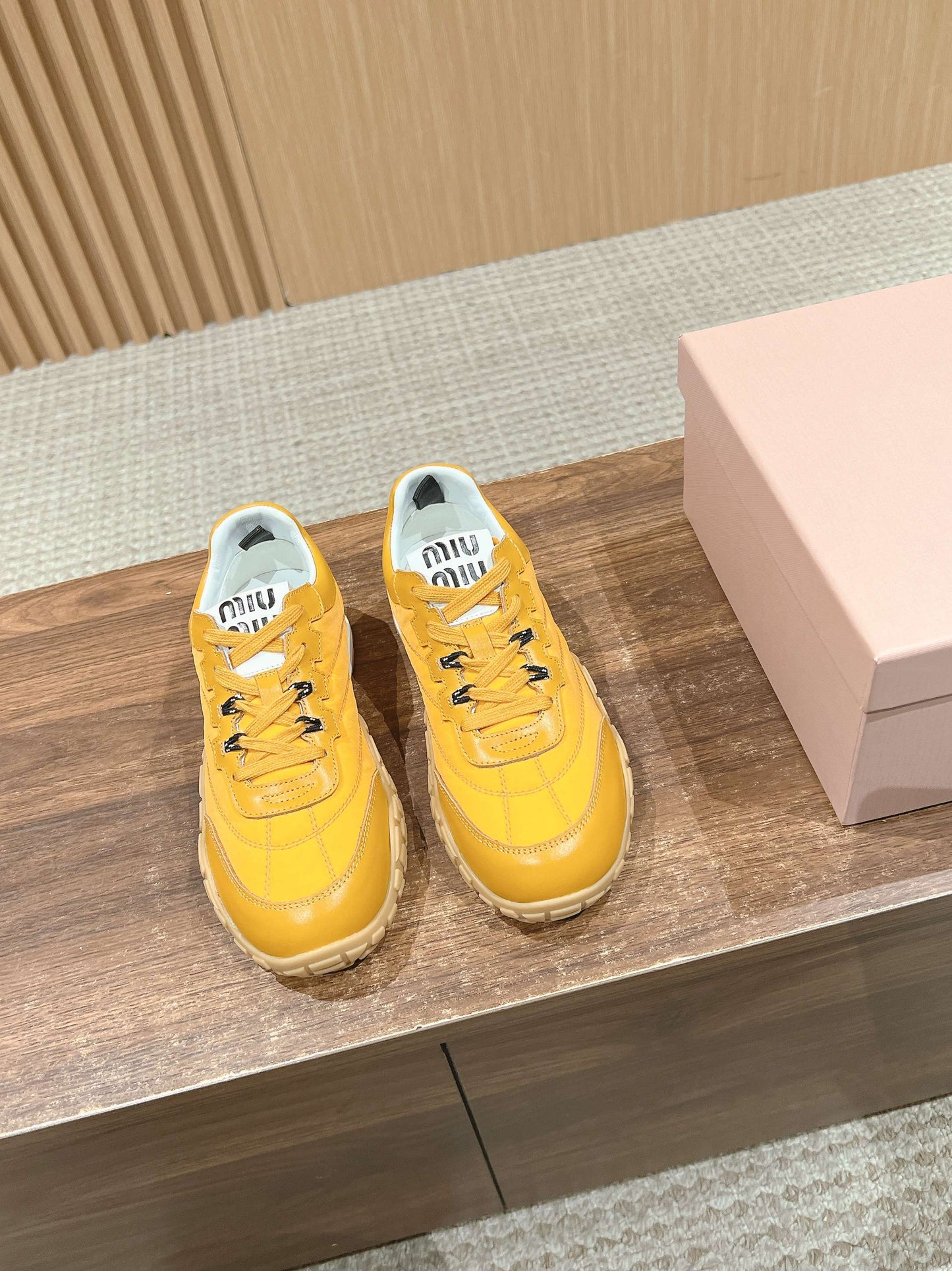 RUNNING SNEAKERS IN YELLOW LAMBSKIN AND FABRIC ANTI-SLIP RUBBER SOLE - 35