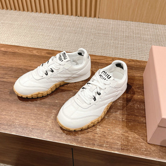 RUNNING SNEAKERS IN WHITE LAMBSKIN AND FABRIC ANTI-SLIP RUBBER SOLE - 35