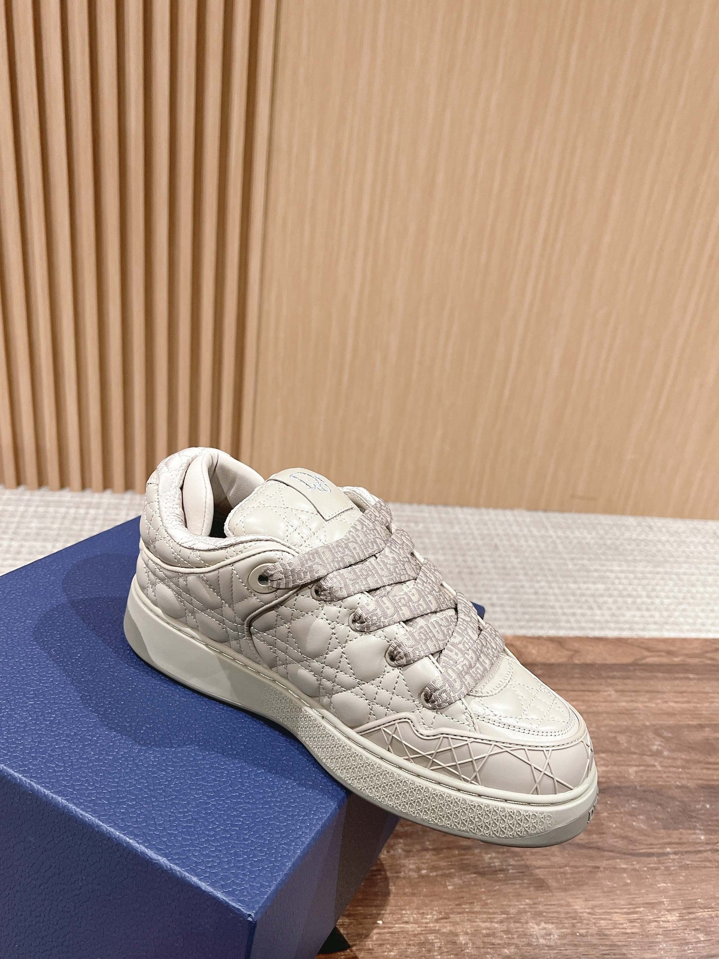 BY ERL B9S SKATER SNEAKER IN PARCHMENT BEIGE CANNAGE LAMBSKIN - 35