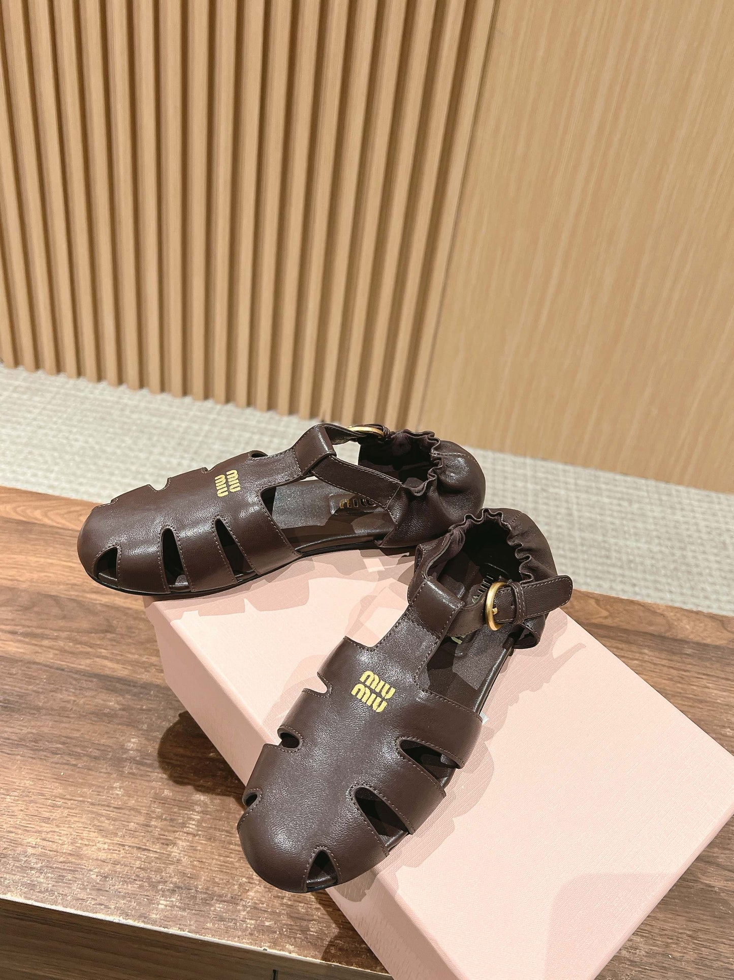FISHERMAN BUCKLE SANDALS IN COCOA BROWN LAMBSKIN - 35
