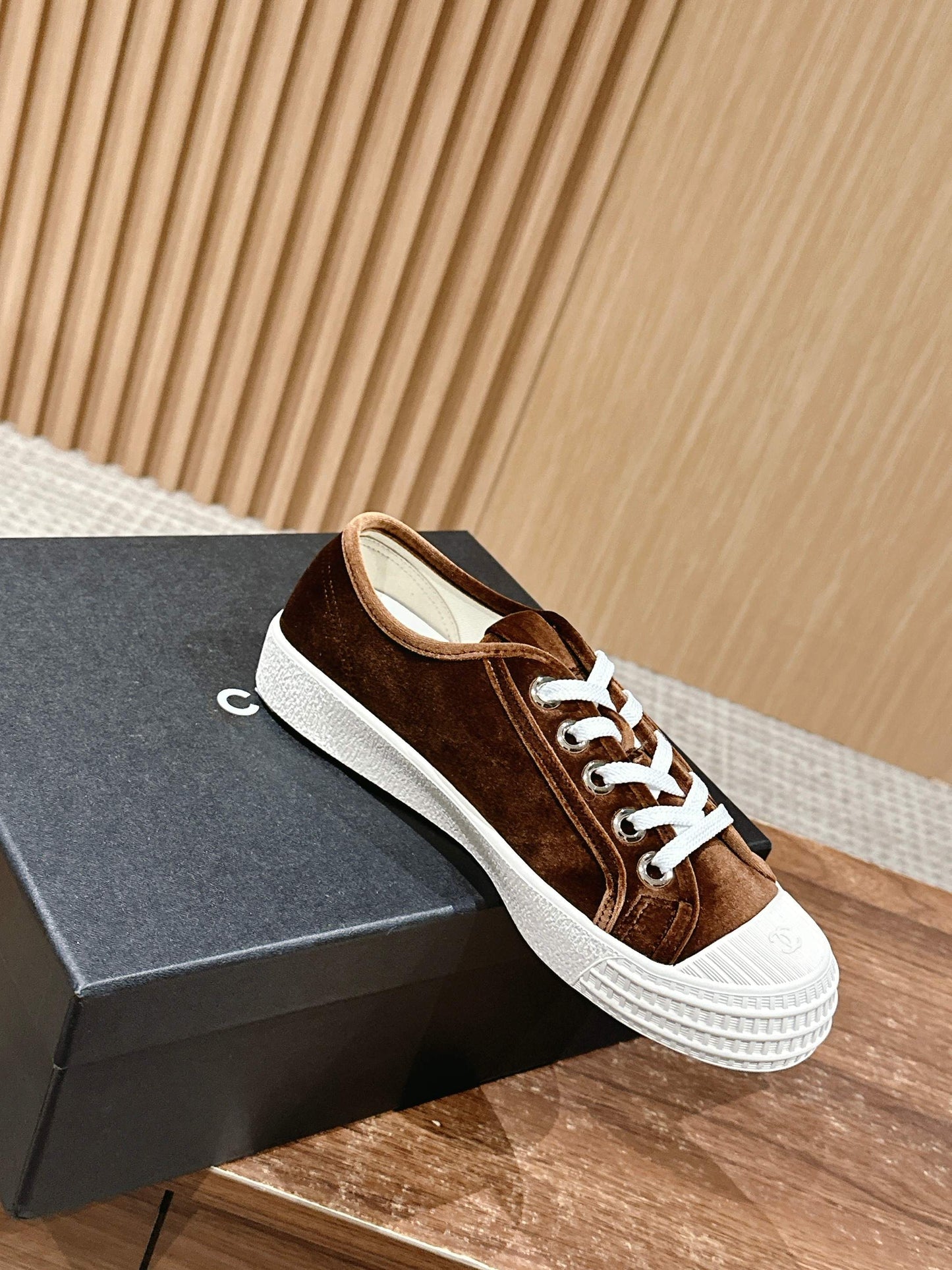CONVERSE SNEAKER IN PENNY BROWN VELVET - 35