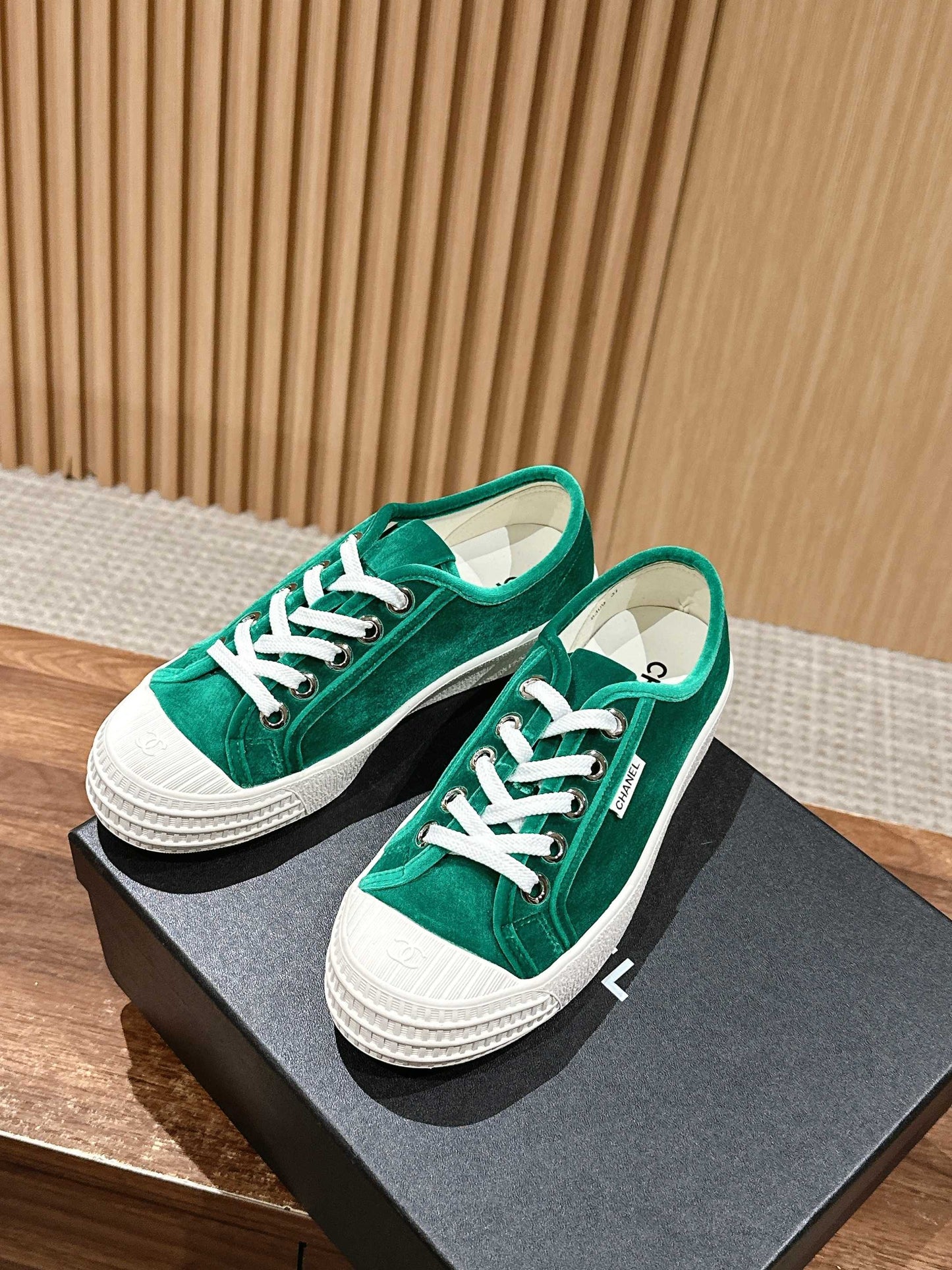 CONVERSE SNEAKER IN TEAL GREEN VELVET - 35