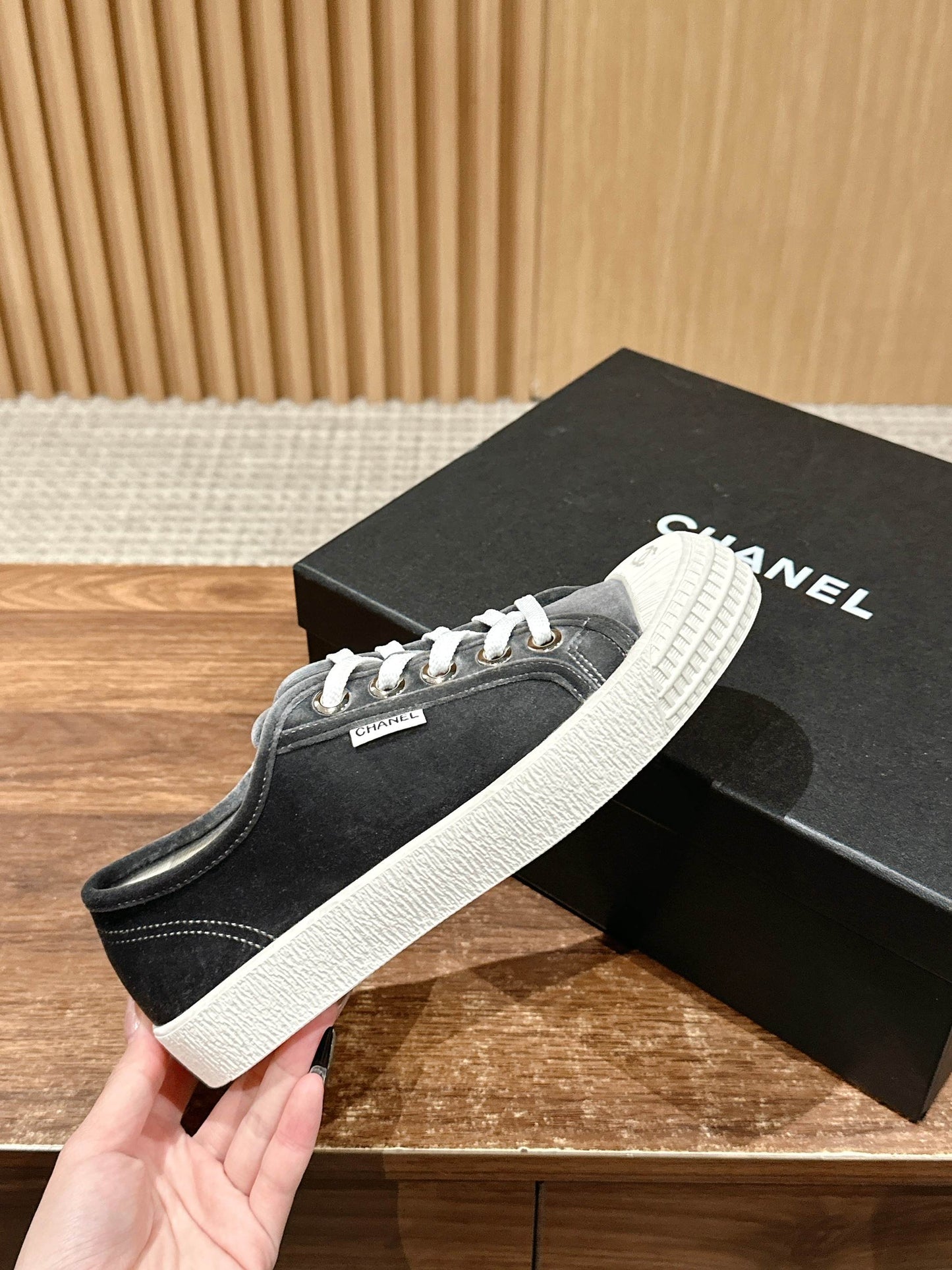 CONVERSE SNEAKER IN CHARCOAL BLACK VELVET - 35