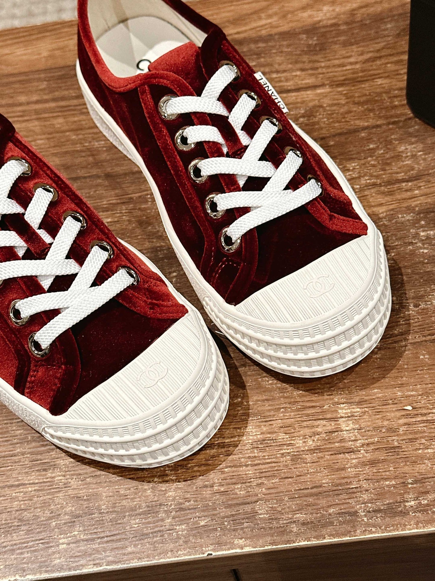 CONVERSE SNEAKER IN LIPSTICK RED VELVET - 35