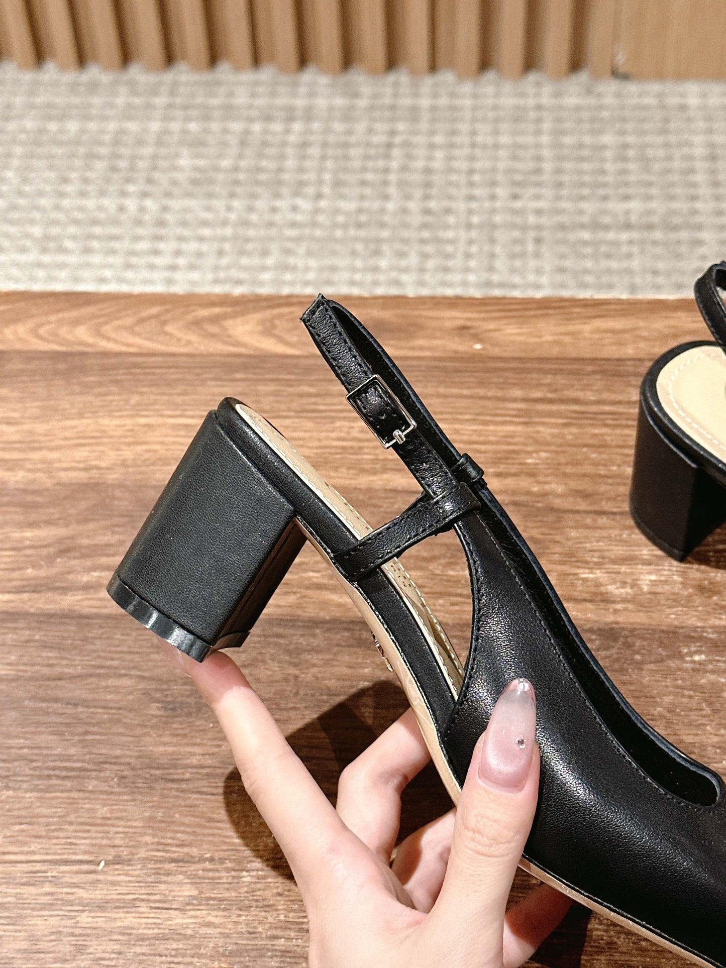 DIOR HIGH SLINGBACK 55 MM 25S IN BLACK LAMBSKIN PEARL DETAILING - 35
