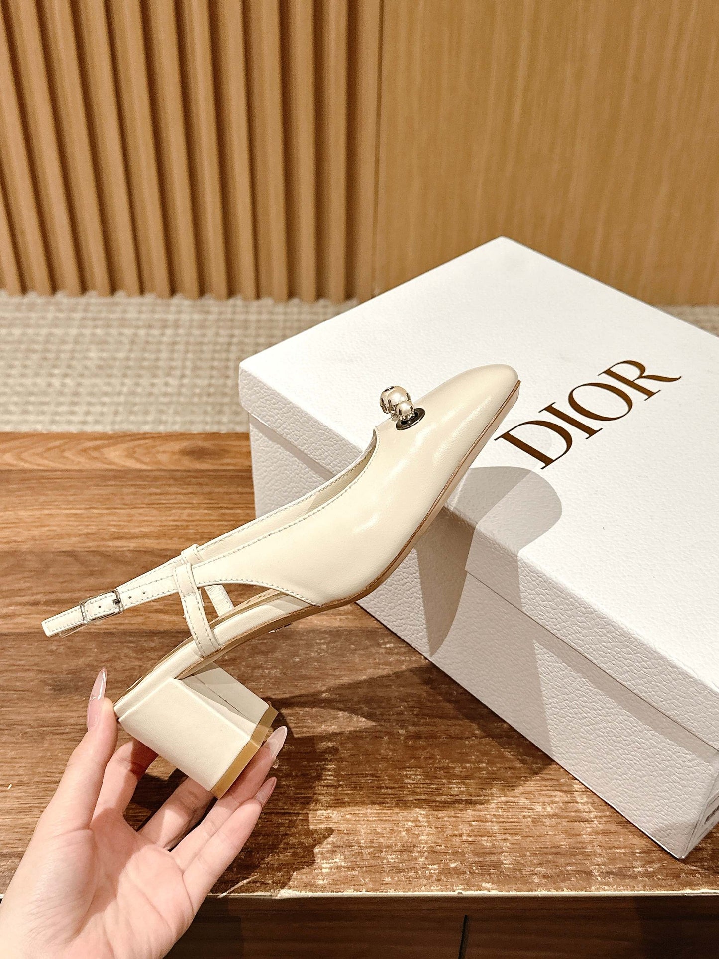 DIOR HIGH SLINGBACK 55 MM 25S IN CREAM WHITE LAMBSKIN PEARL DETAILING - 35