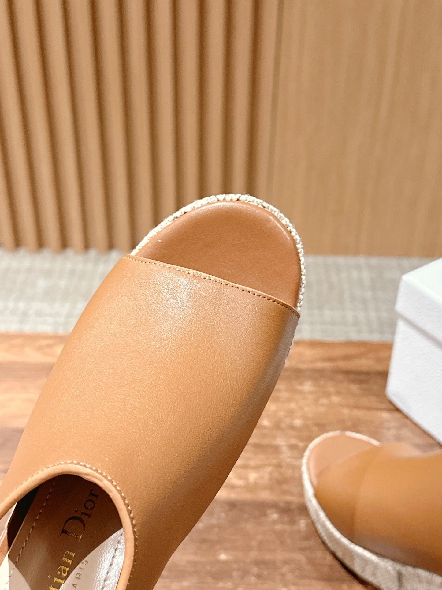 ATTITUDE WEDGE HIGH SLINGBACK 90MM IN BROWN CALFSKIN CANVAS SOLE - 35
