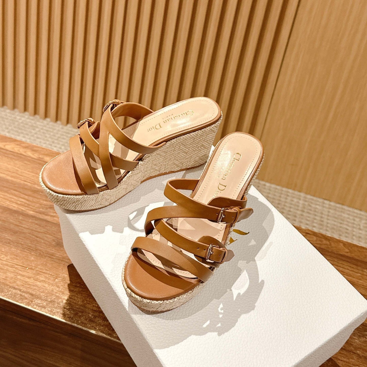 ATTITUDE WEDGE SLIDE 90MM IN BROWN ADJUSTABLE STRAPS CALFSKIN CANVAS SOLE - 35