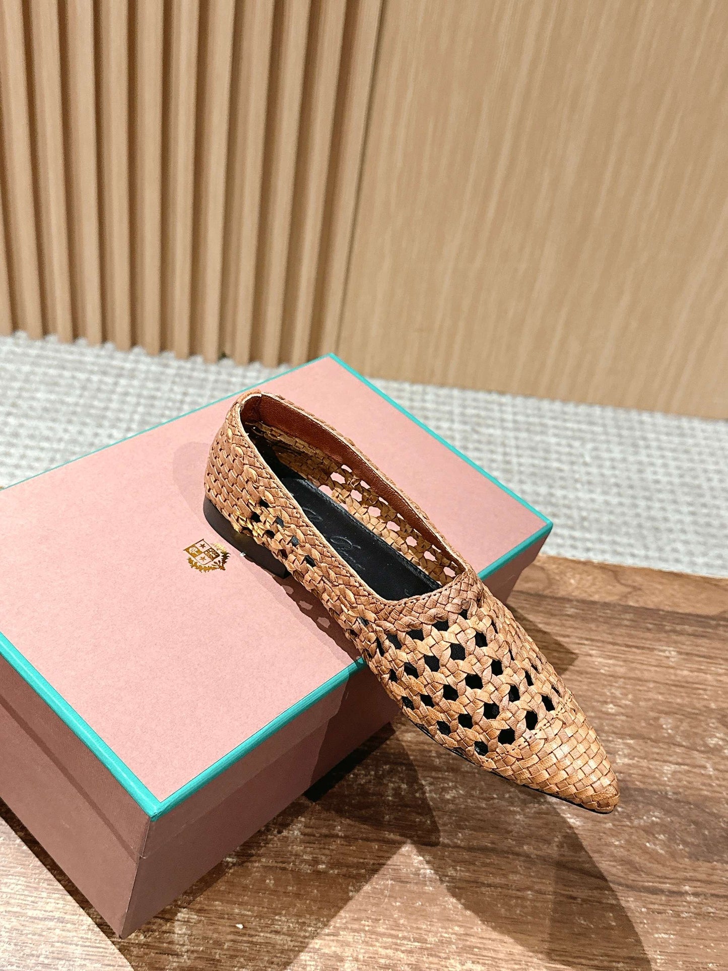 LP POINTED-TOE BALLET FLATS 25S IN LIGHT BROWN LAMBSKIN - 35
