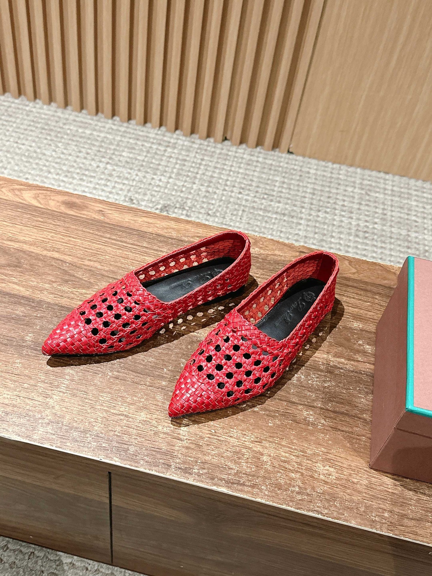 LP POINTED-TOE BALLET FLATS 25S IN RED LAMBSKIN - 35
