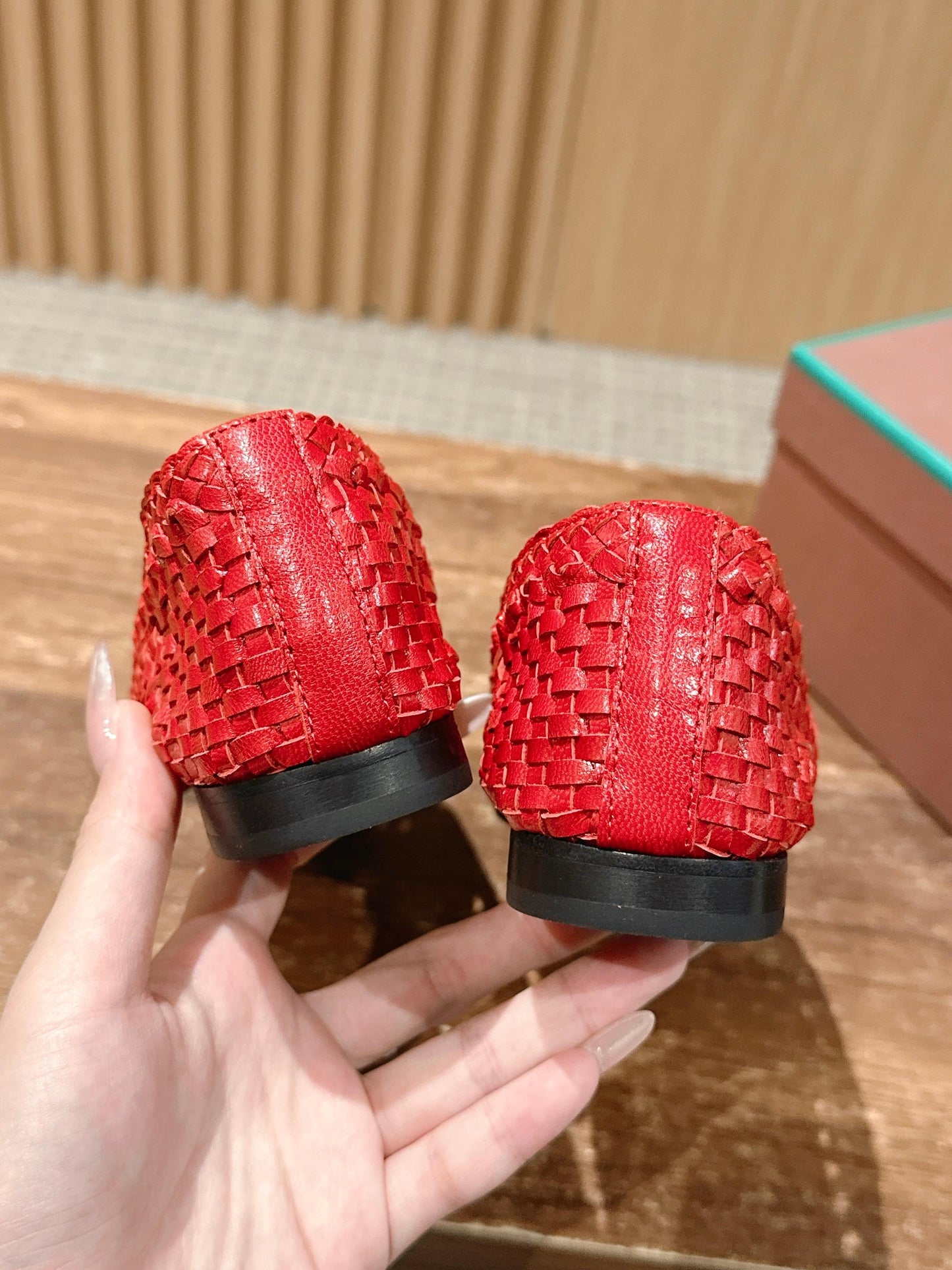 LP POINTED-TOE BALLET FLATS 25S IN RED LAMBSKIN - 35