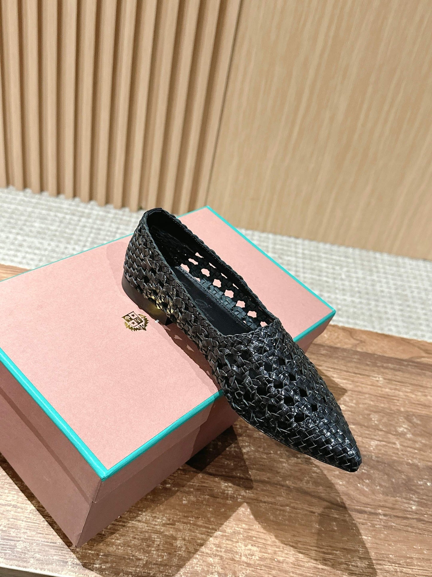 LP POINTED-TOE BALLET FLATS 25S IN BLACK LAMBSKIN - 35