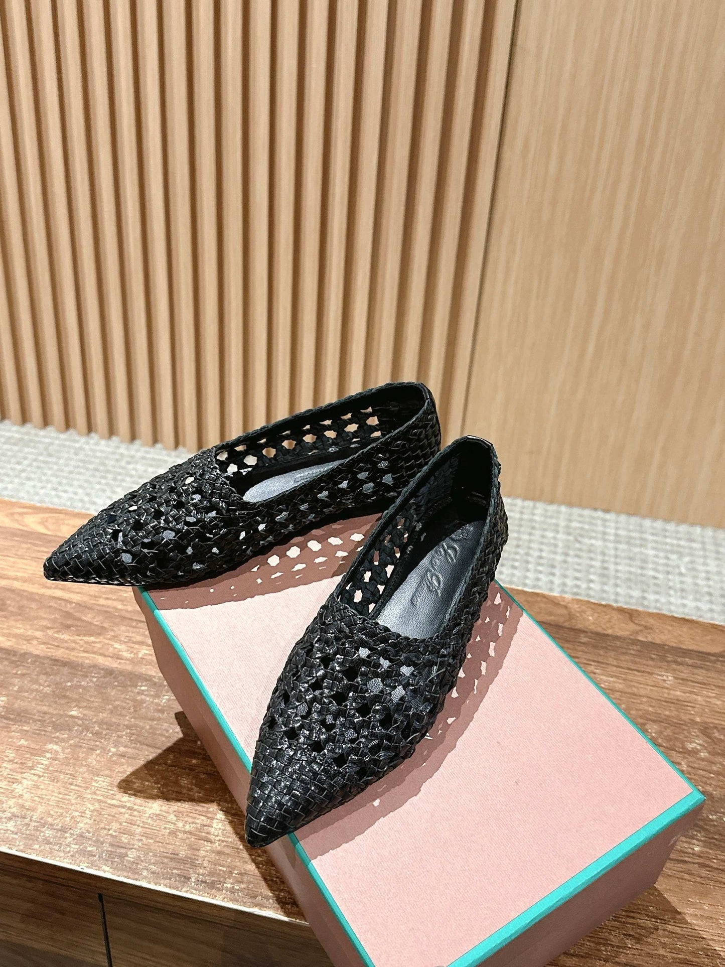 LP POINTED-TOE BALLET FLATS 25S IN BLACK LAMBSKIN - 35