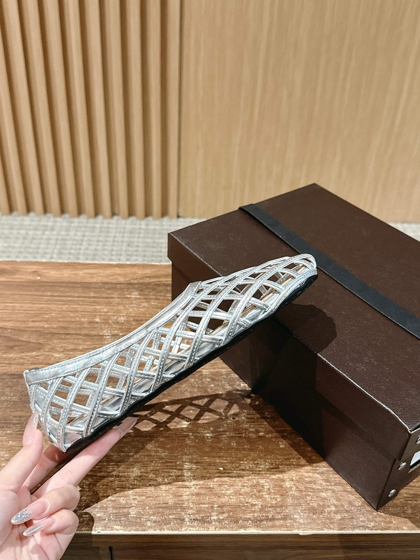 ALAIA MESH BALLET FLATS 25S IN SILVER LAMBSKIN - 35