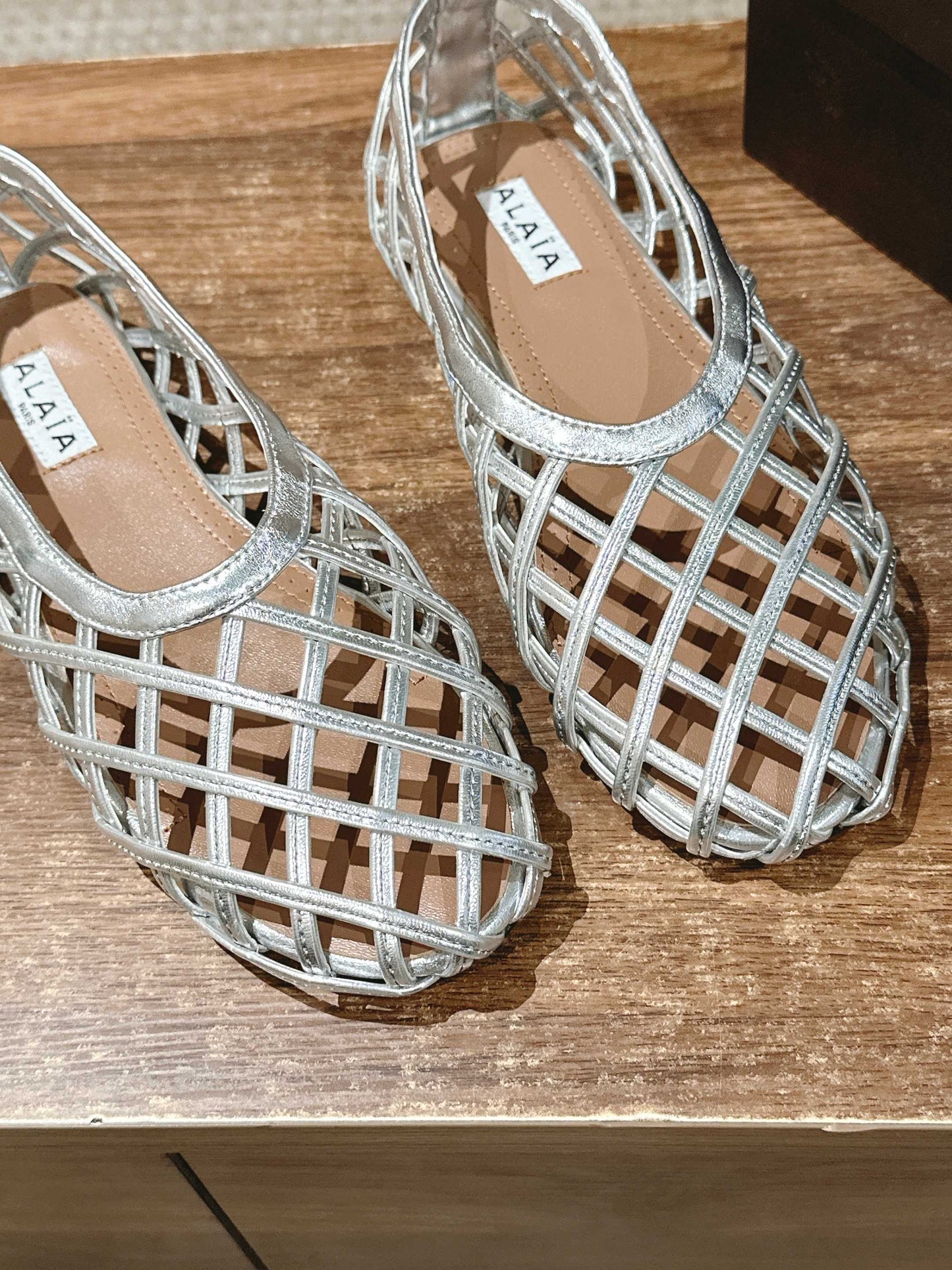 ALAIA MESH BALLET FLATS 25S IN SILVER LAMBSKIN - 35