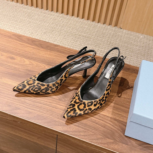 ТУФЛІ-СЛІНГБЕКИ PRADA 26S НА ВИСОКИХ ПІДБОРАХ З ЗАГОСТРЕНИМ НОСКОМ, ВИКОНАНІ З ПОНІ-ХУТРА З ЛЕОПАРДОВИМ ПРИНТОМ
