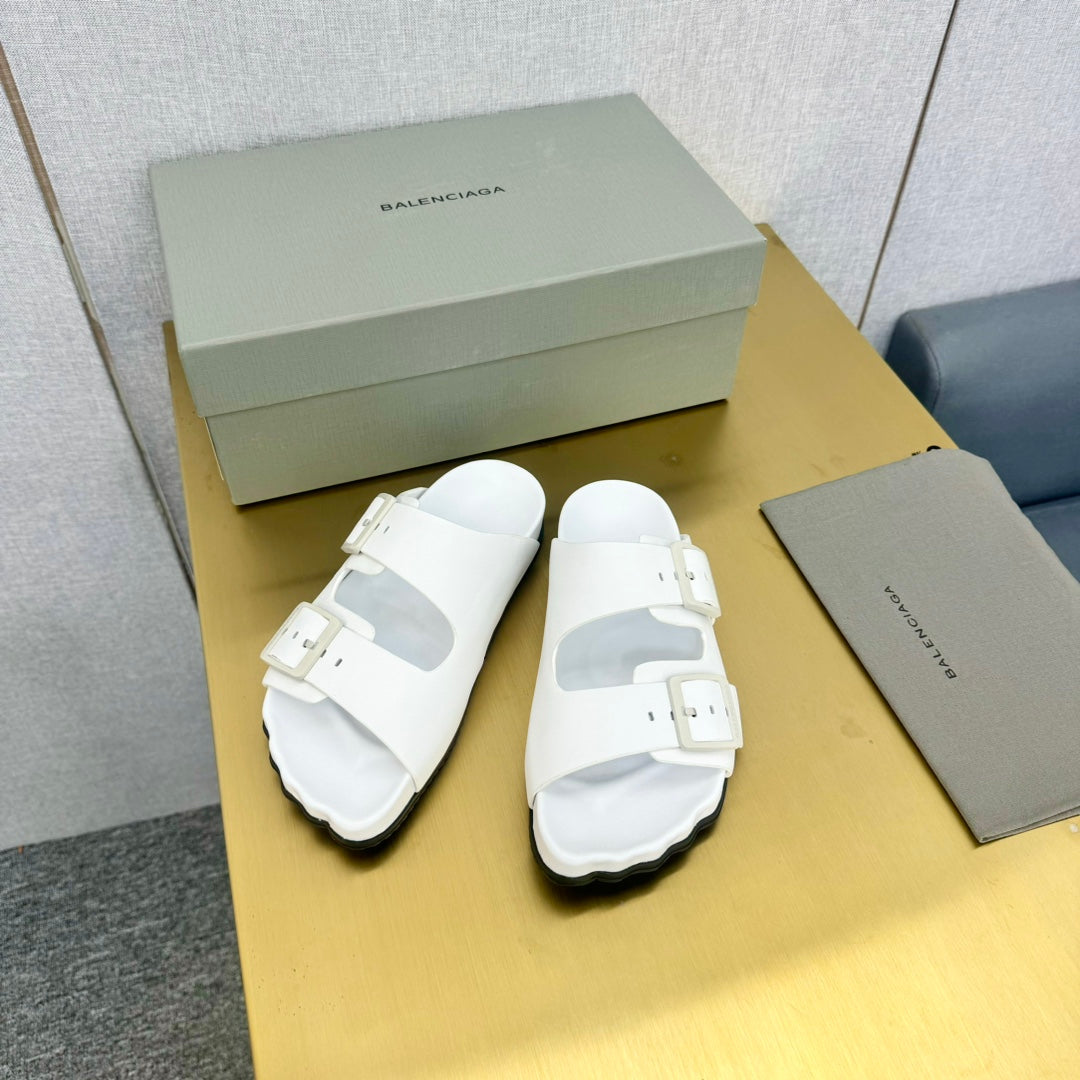 BIRKENSTOCK SLIPPERS IN WHITE CALFSKIN - 35