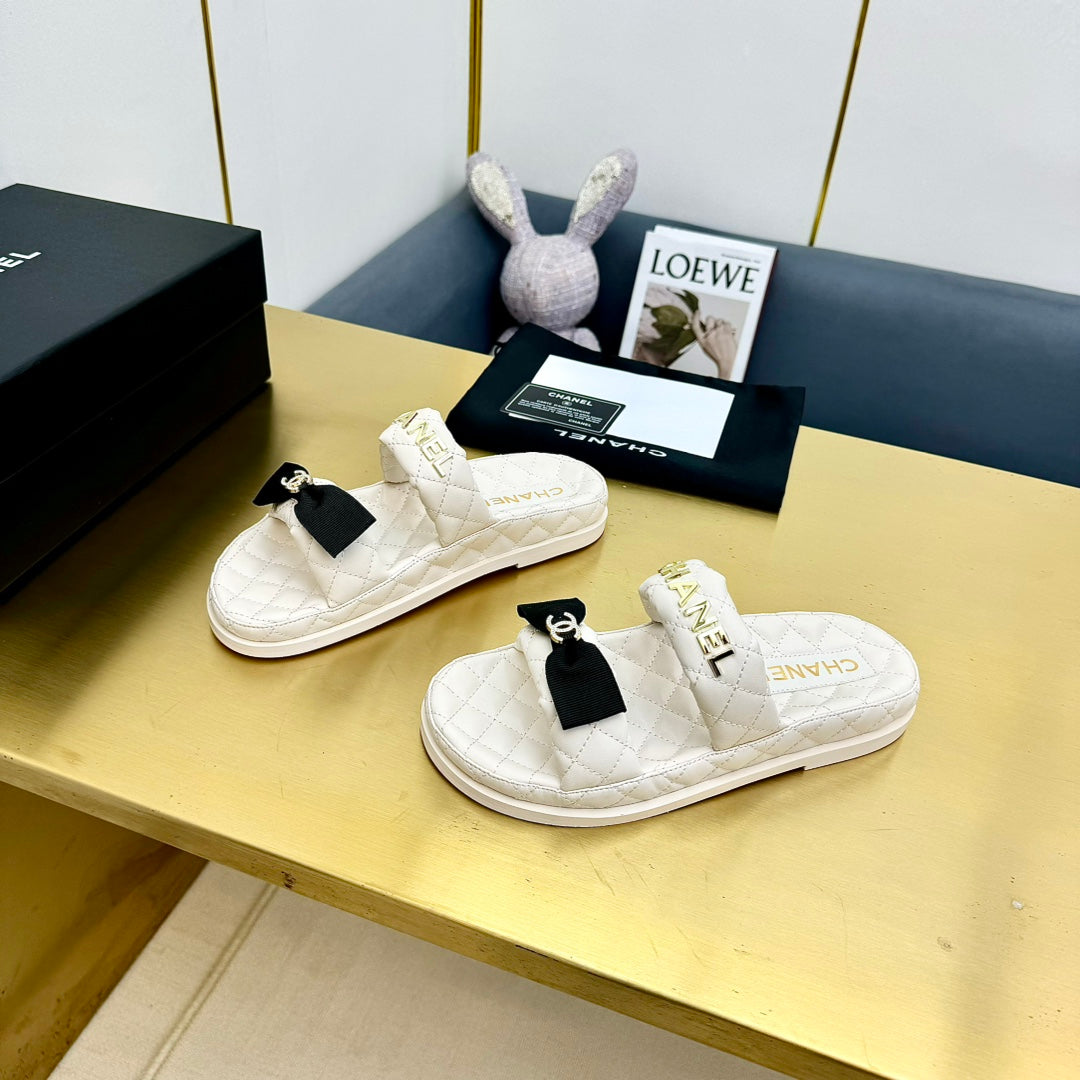 DAD SANDALS WITH BOW IN WHITE LAMBSKIN MULE - 35