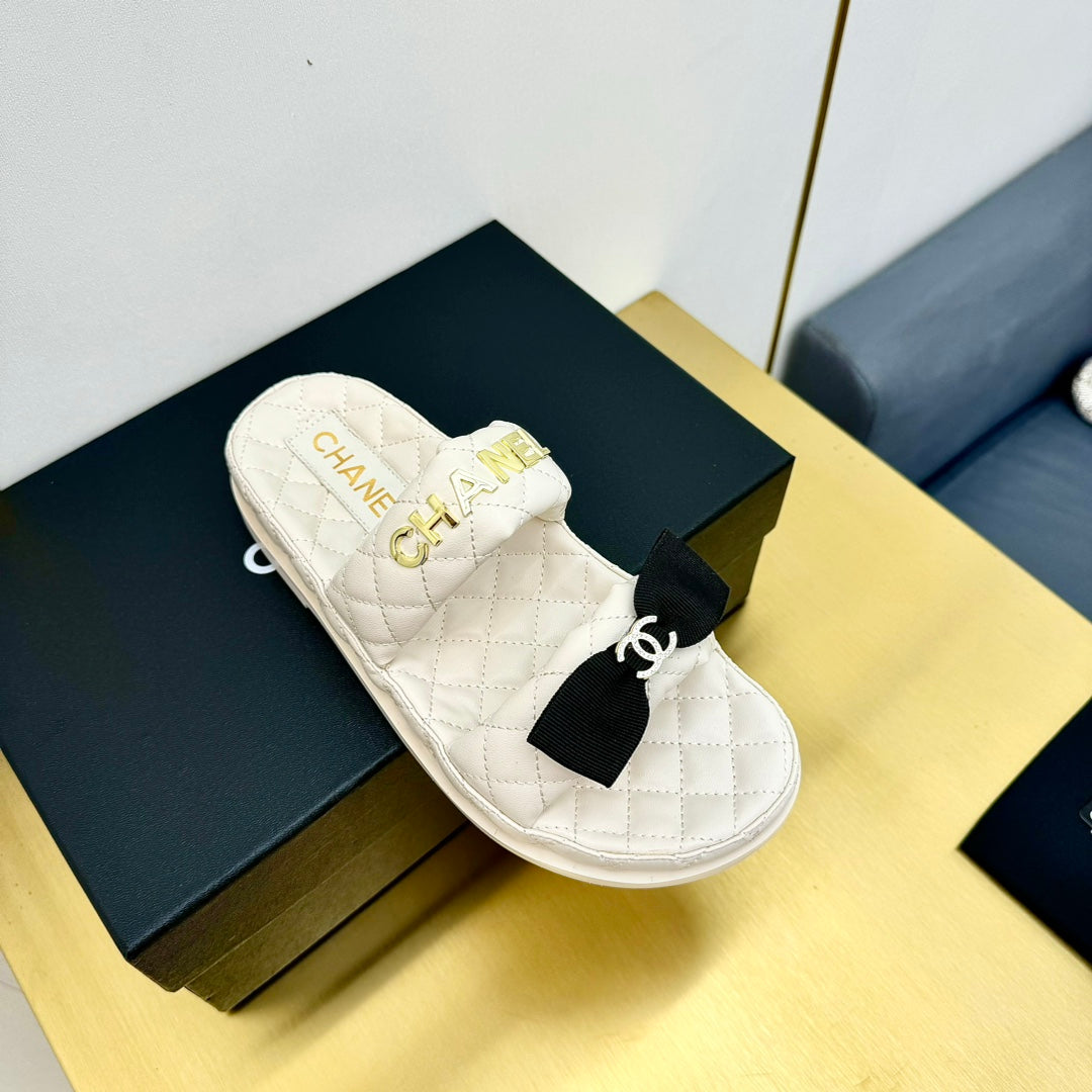 DAD SANDALS WITH BOW IN WHITE LAMBSKIN MULE - 35