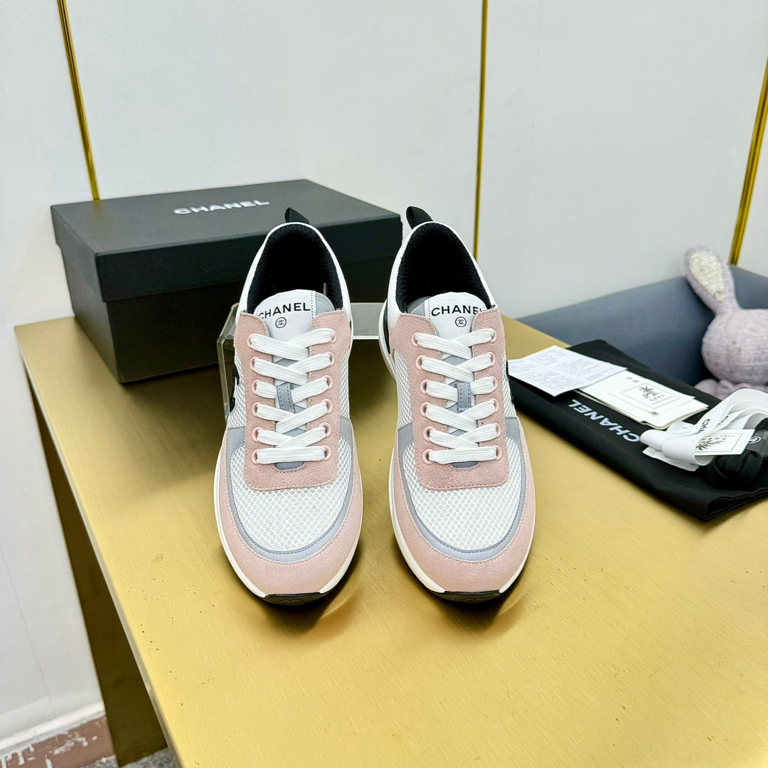 CLASSIC TRAINER IN LIGHT PINK MERCERIZED VELVET - 35