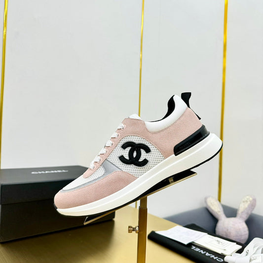 CLASSIC TRAINER IN LIGHT PINK MERCERIZED VELVET - 35