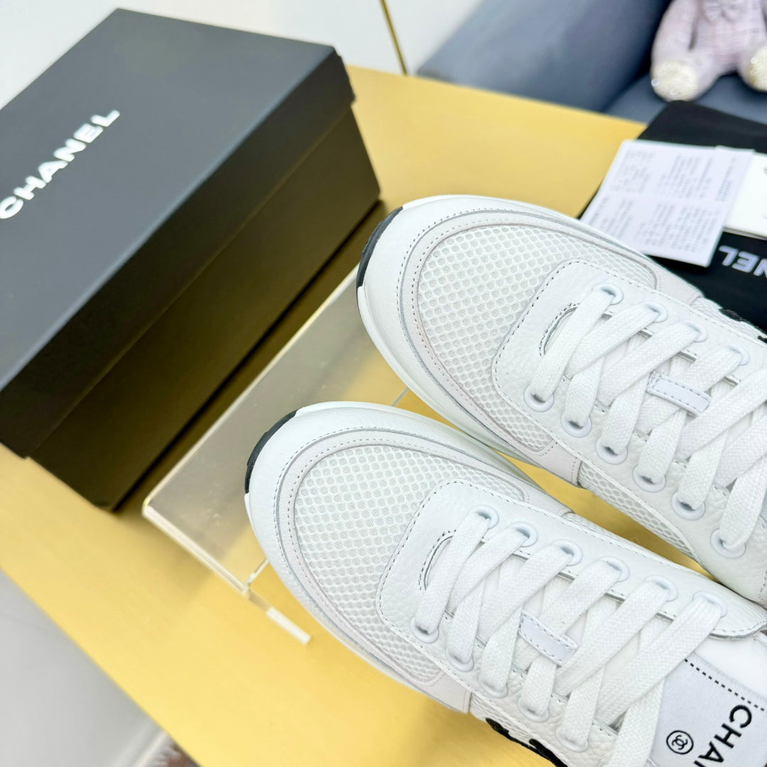 CLASSIC TRAINER IN WHITE MERCERIZED VELVET - 35