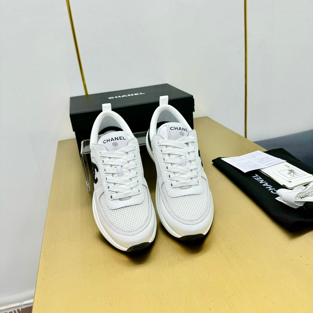 CLASSIC TRAINER IN WHITE MERCERIZED VELVET - 35