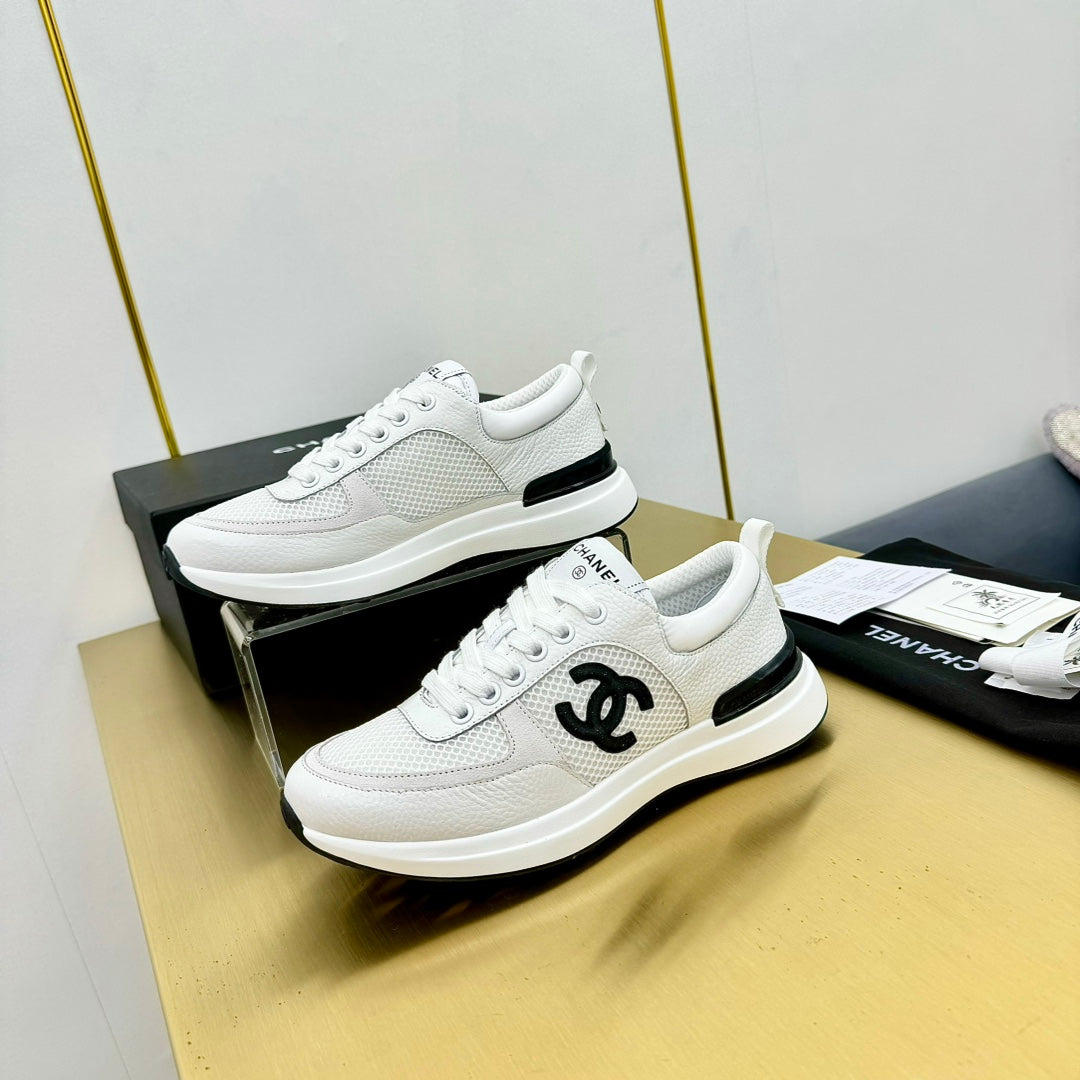 CLASSIC TRAINER IN WHITE MERCERIZED VELVET - 35