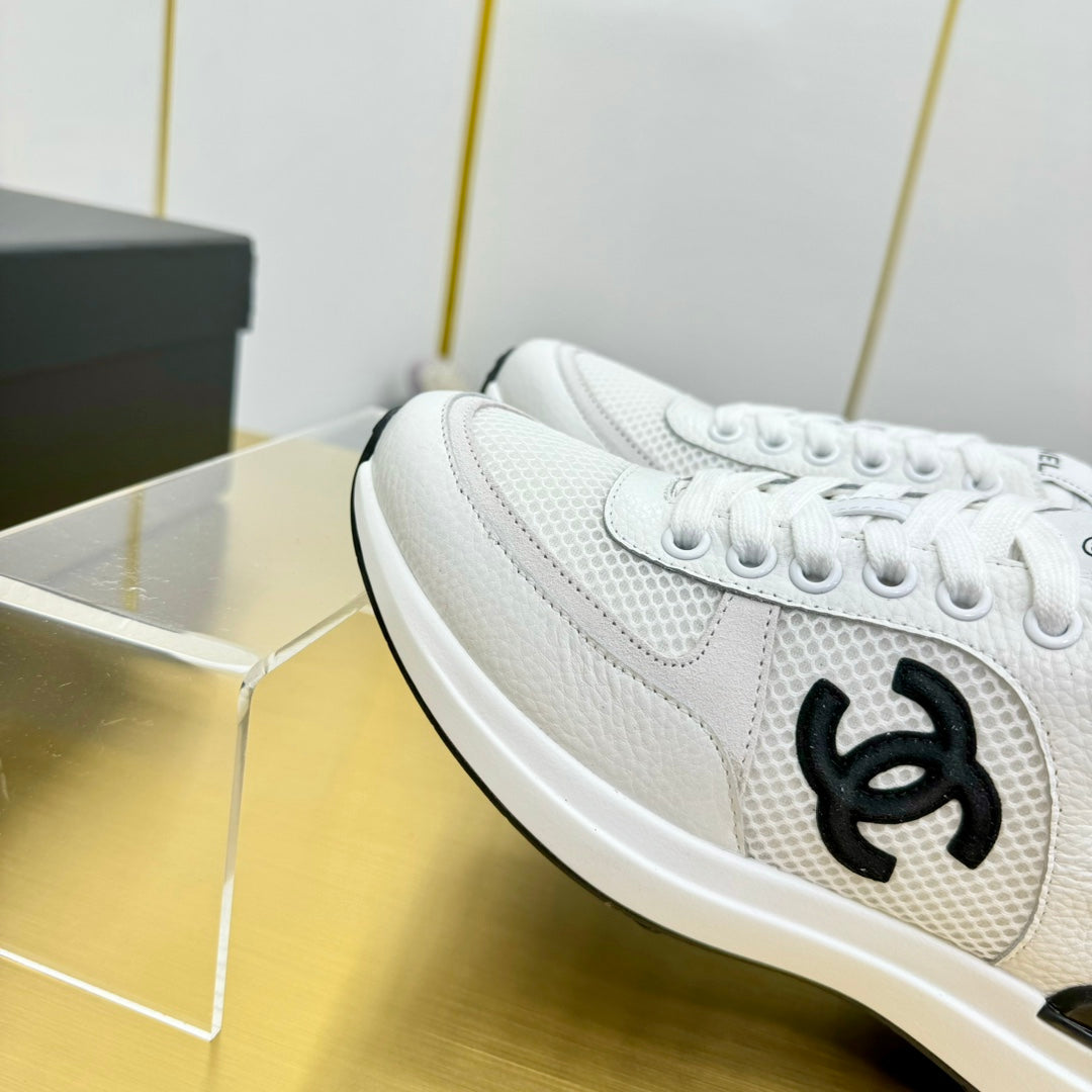 CLASSIC TRAINER IN WHITE MERCERIZED VELVET - 35