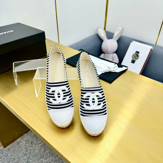 CC SLIP-ON 25S IN BLACK AND WHITE FABRIC WITH STRIPED PATTERN - 34