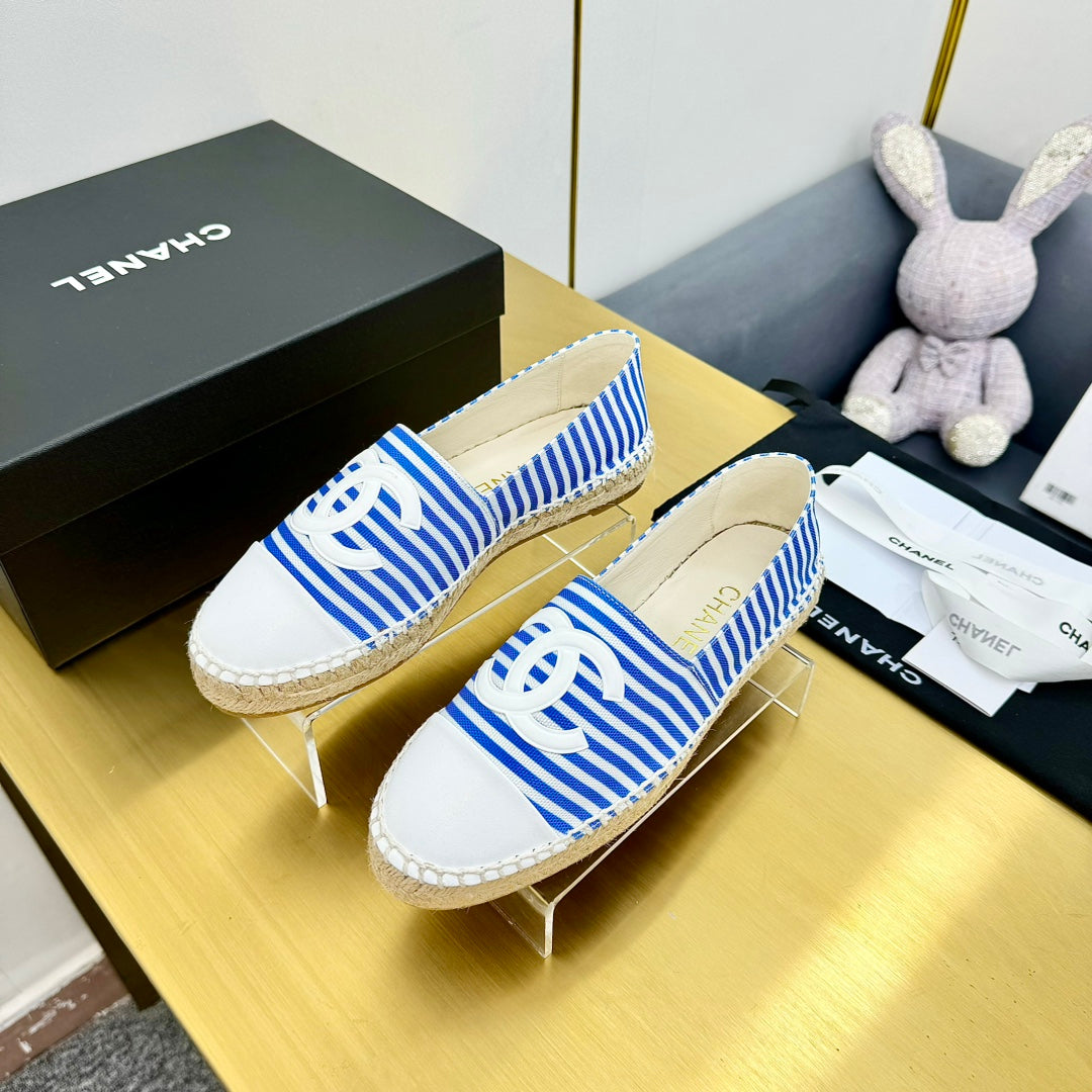 CC SLIP-ON 25S IN BLUE AND WHITE FABRIC WITH STRIPED PATTERN - 34