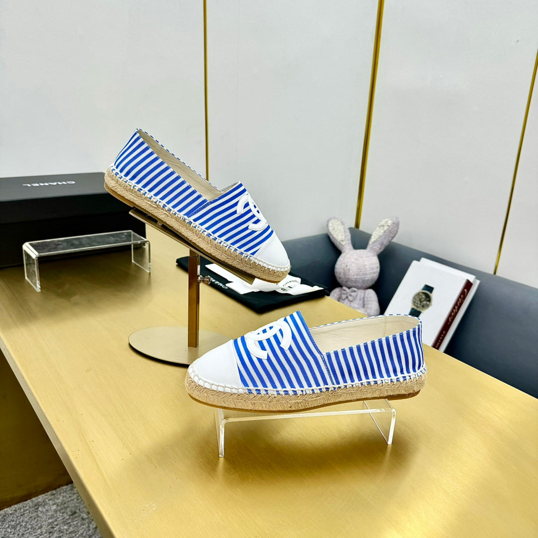 CC SLIP-ON 25S IN BLUE AND WHITE FABRIC WITH STRIPED PATTERN - 34