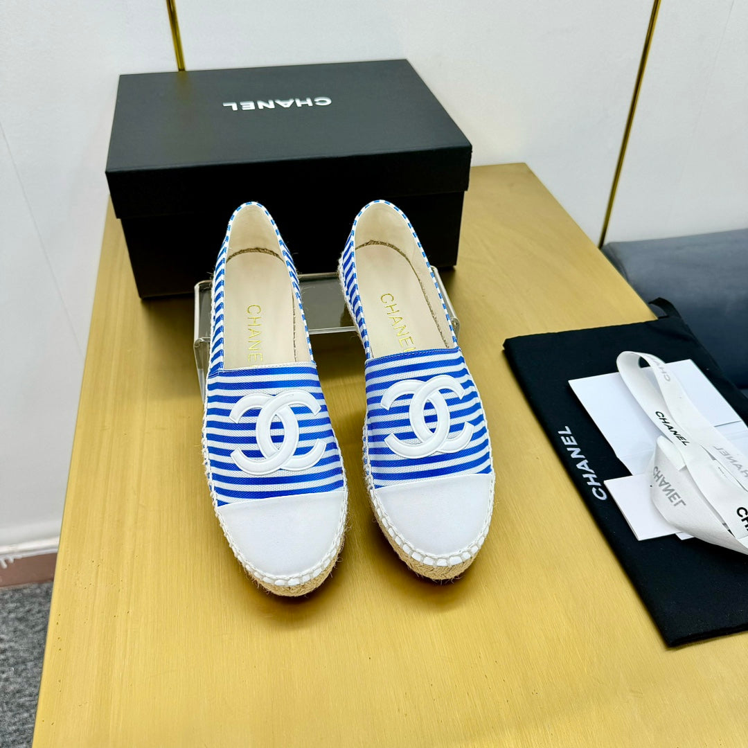 CC SLIP-ON 25S IN BLUE AND WHITE FABRIC WITH STRIPED PATTERN - 34