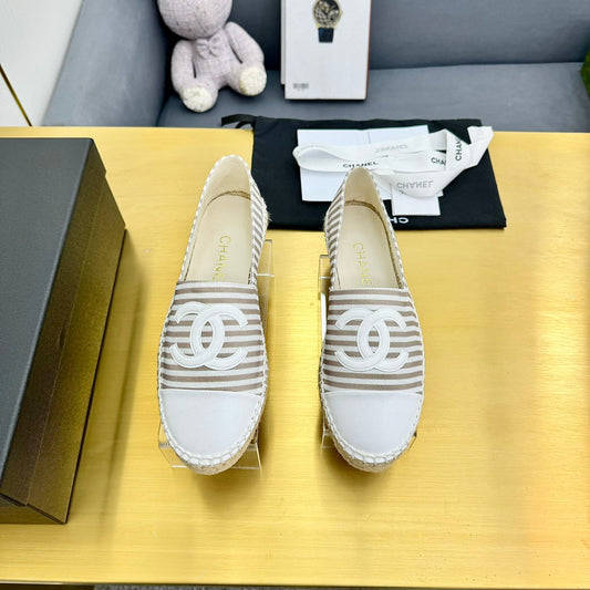 CC SLIP-ON 25S IN BEIGE AND WHITE FABRIC WITH STRIPED PATTERN - 34