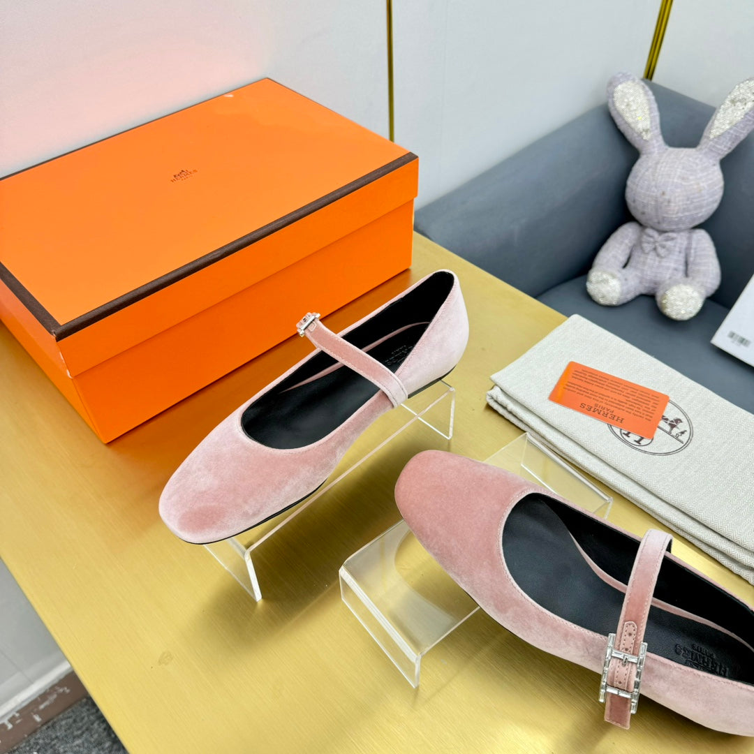 HM BALLET FLATS IN LIGHT PINK SUEDE - 35