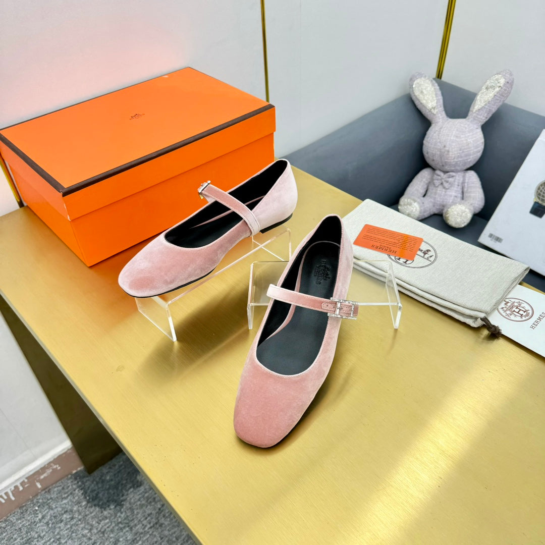 HM BALLET FLATS IN LIGHT PINK SUEDE - 35