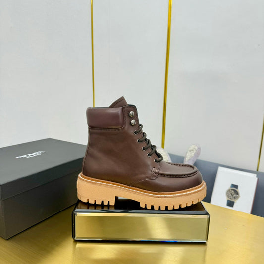LACE-UP ANKLE BOOTS IN CHOCOLATE BROWN CALFSKIN - 35
