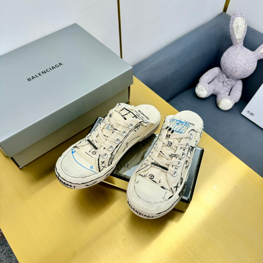 SKETCH SNEAKER MULES IN BEIGE CANVAS - 35