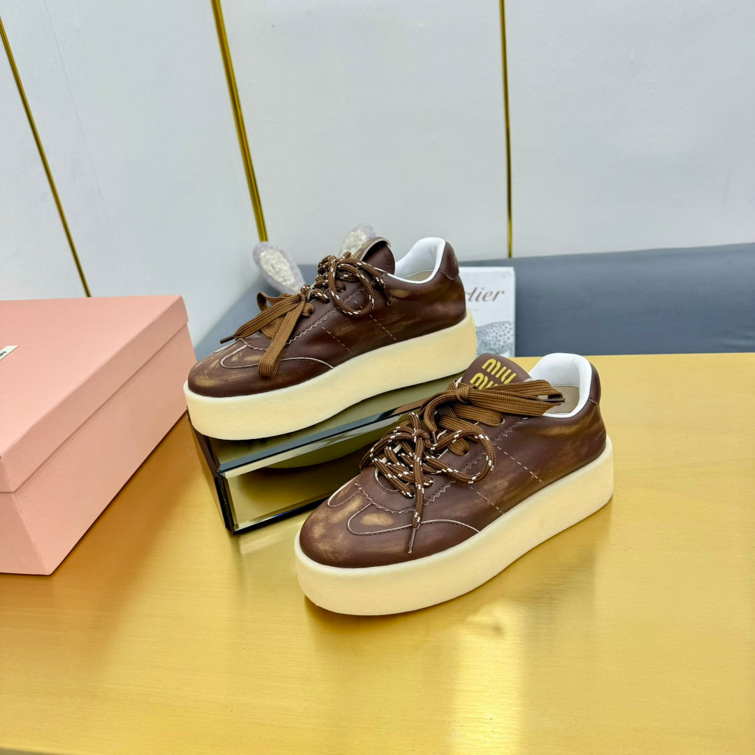THICK-SOLED RETRO SNEAKERS IN BROWN SMOOTH LAMBSKIN - 35